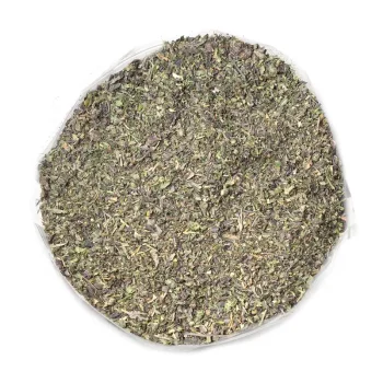 purrple-kush-hand-trim